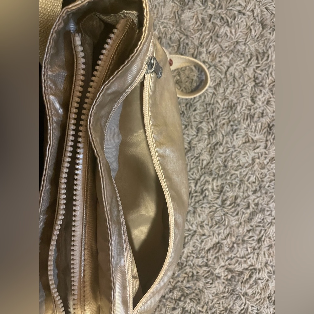 Kipling Gold Bag - Picture 3 of 6